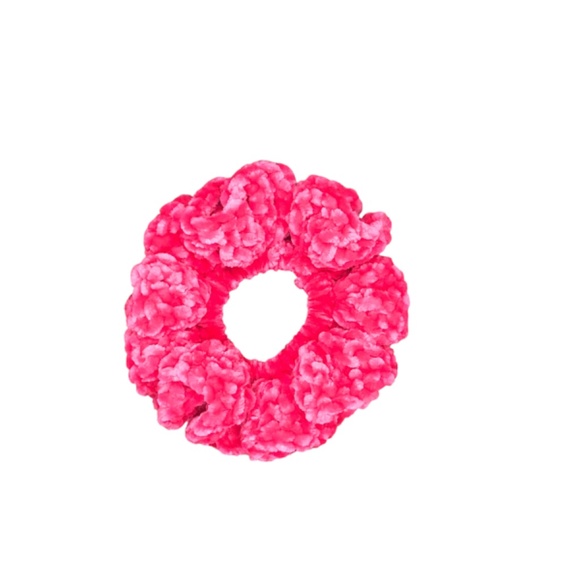 Free Love Hair Scrunchie - Luxe Velour Hair Tie - Picture 4 of 15